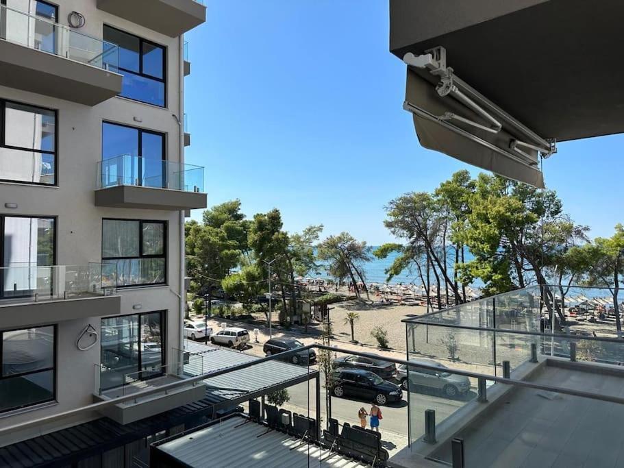 Modern Seaview Appartamento Sakes